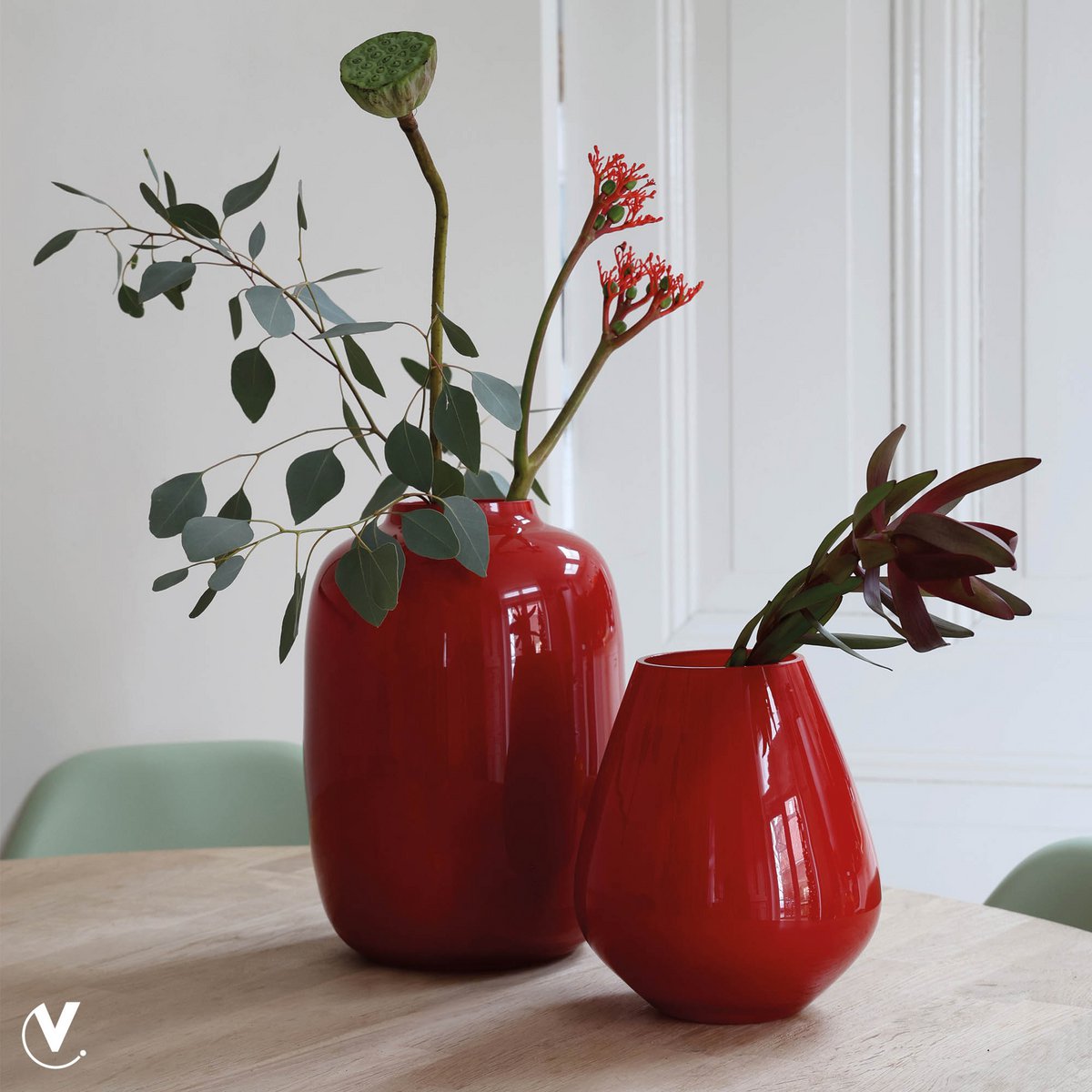 Artic bright red