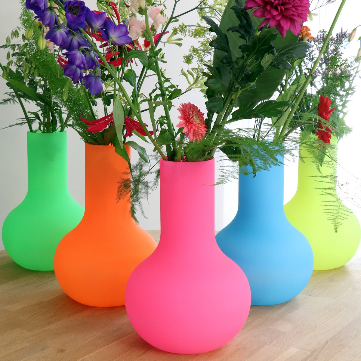 Seim S neon blue Ø25,5 x H37 cm