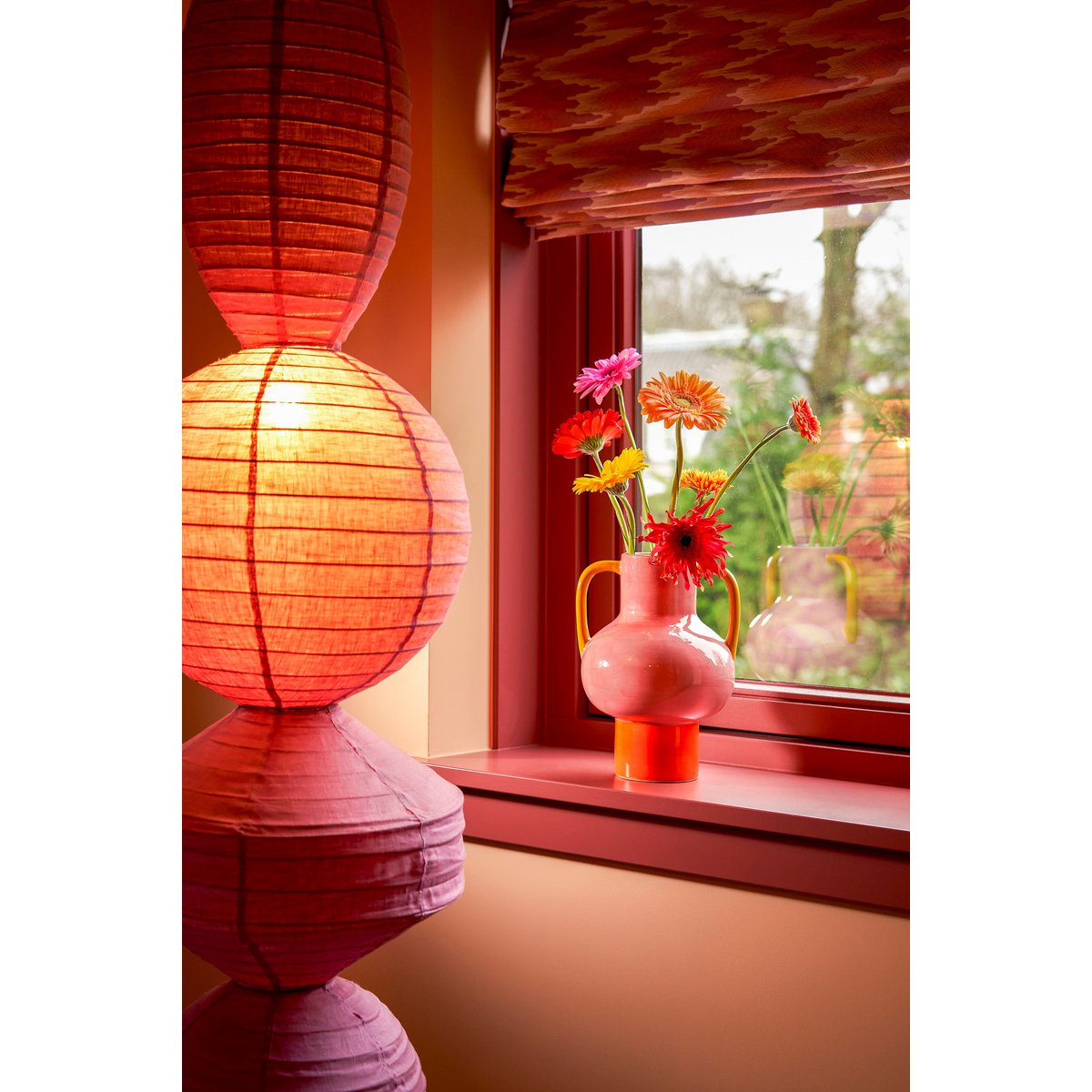 Stratt Vaas - L21 x B19 x H30 cm - Keramiek - Roze